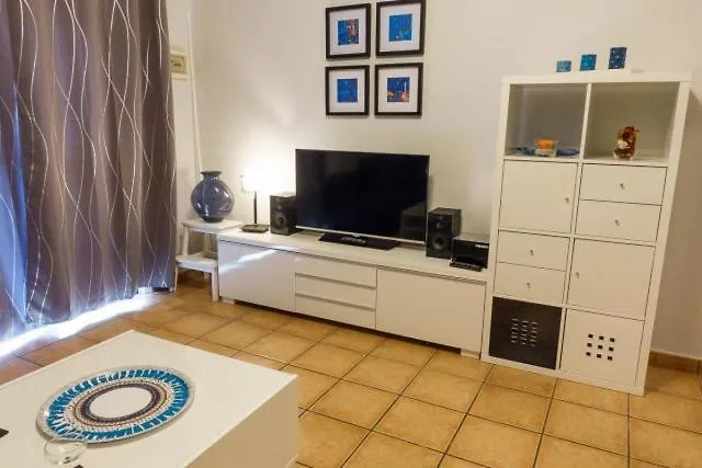 Nicole Playa Park 公寓 *